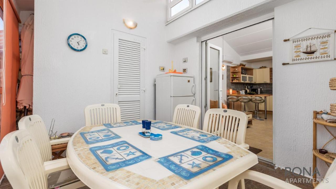 Rona Apartment Aurora Novalja Dış mekan fotoğraf