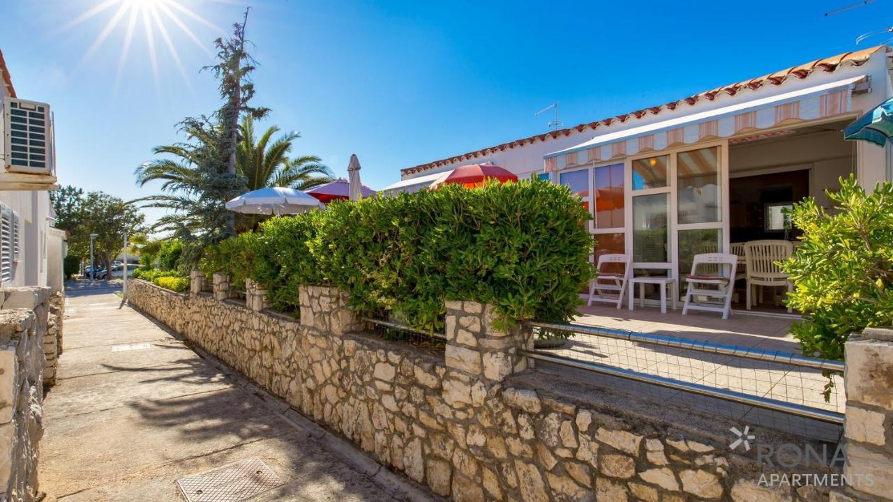 Rona Apartment Aurora Novalja Dış mekan fotoğraf